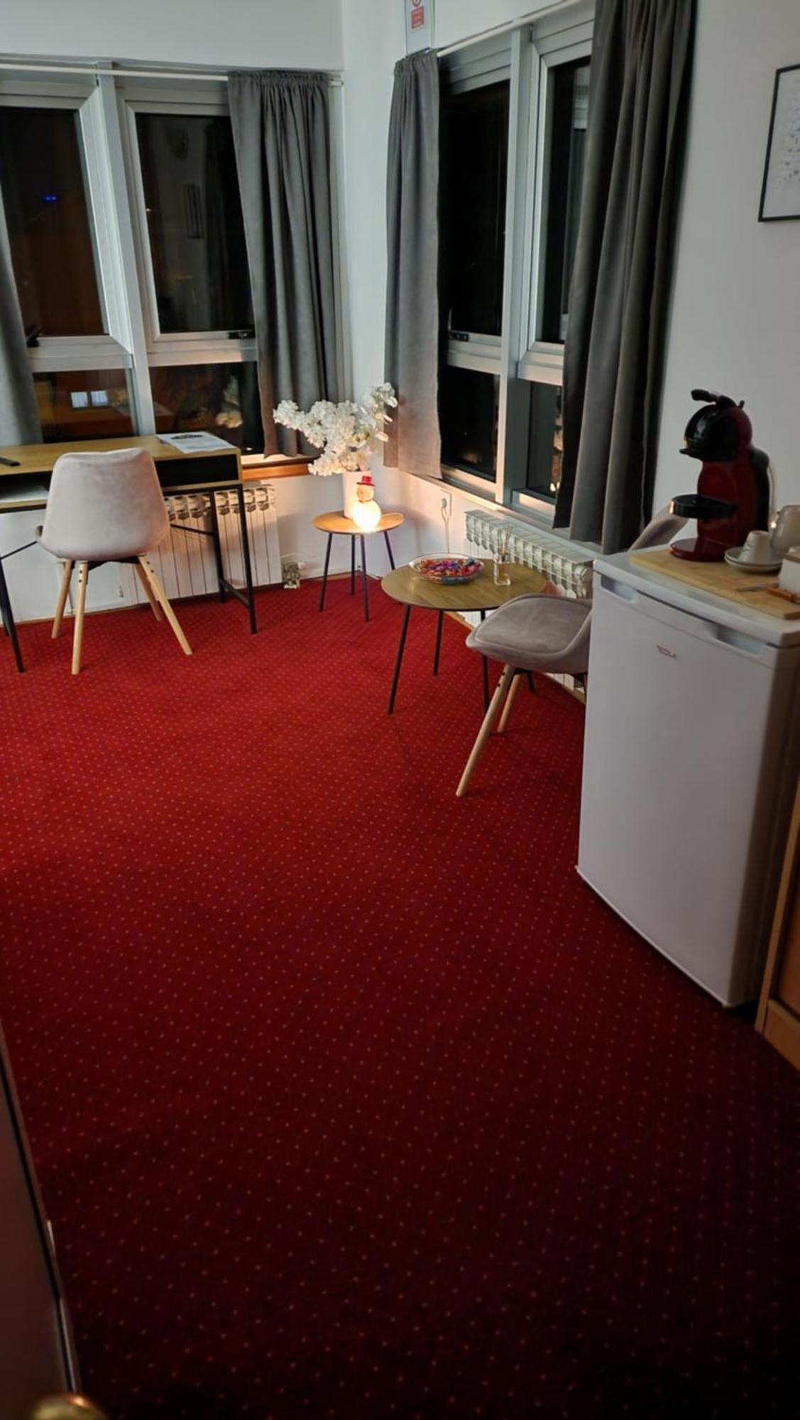 Olimpus Apartmani Bd Banjaluka Banja Luka Rom bilde