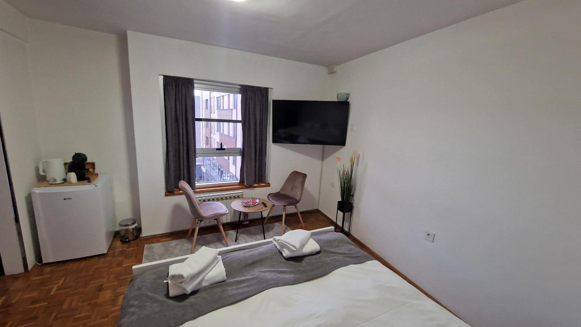 Olimpus Apartmani Bd Banjaluka Banja Luka Rom bilde